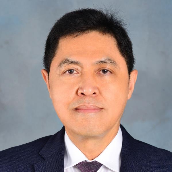 Tawesak Tanwandee